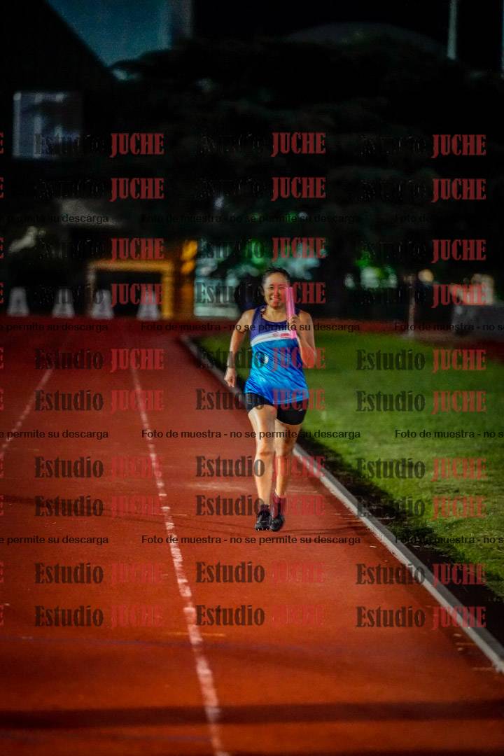 Fotos de las postas 4x400 m mixtas