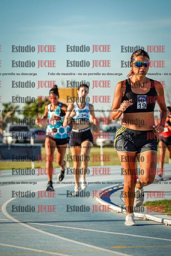 Fotos de los 1500 m llanos de mujeres