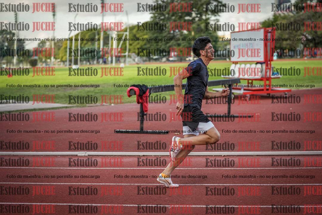 Fotos de los 400 m llanos de varones - decatlón 5