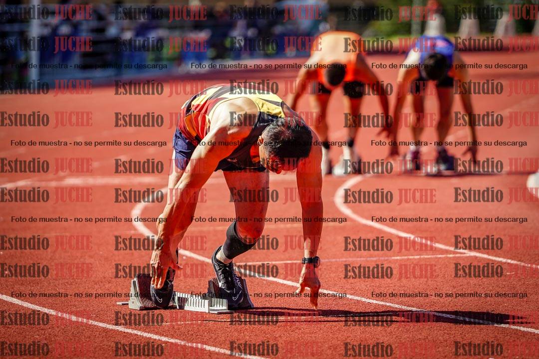 Fotos de los 400 m llanos de varones