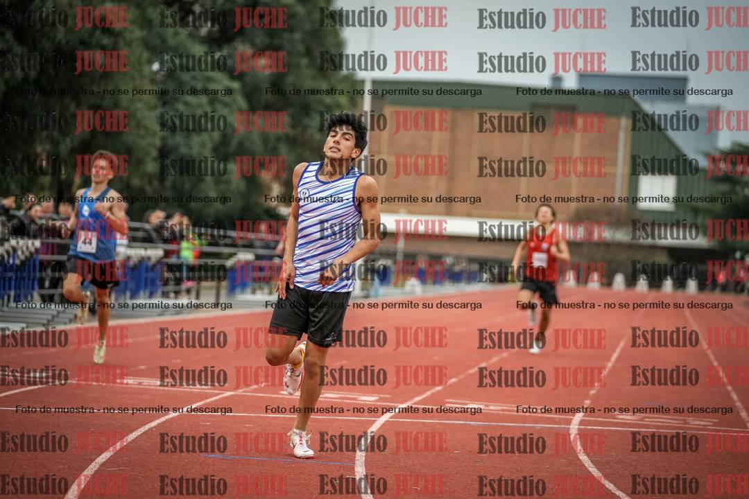 Fotos de los 400 m llanos de varones - decatlón 5