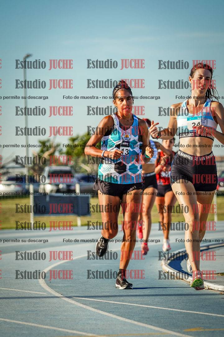 Fotos de los 1500 m llanos de mujeres