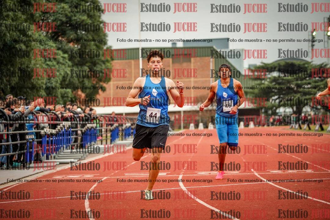 Fotos de los 400 m llanos de varones - decatlón 5