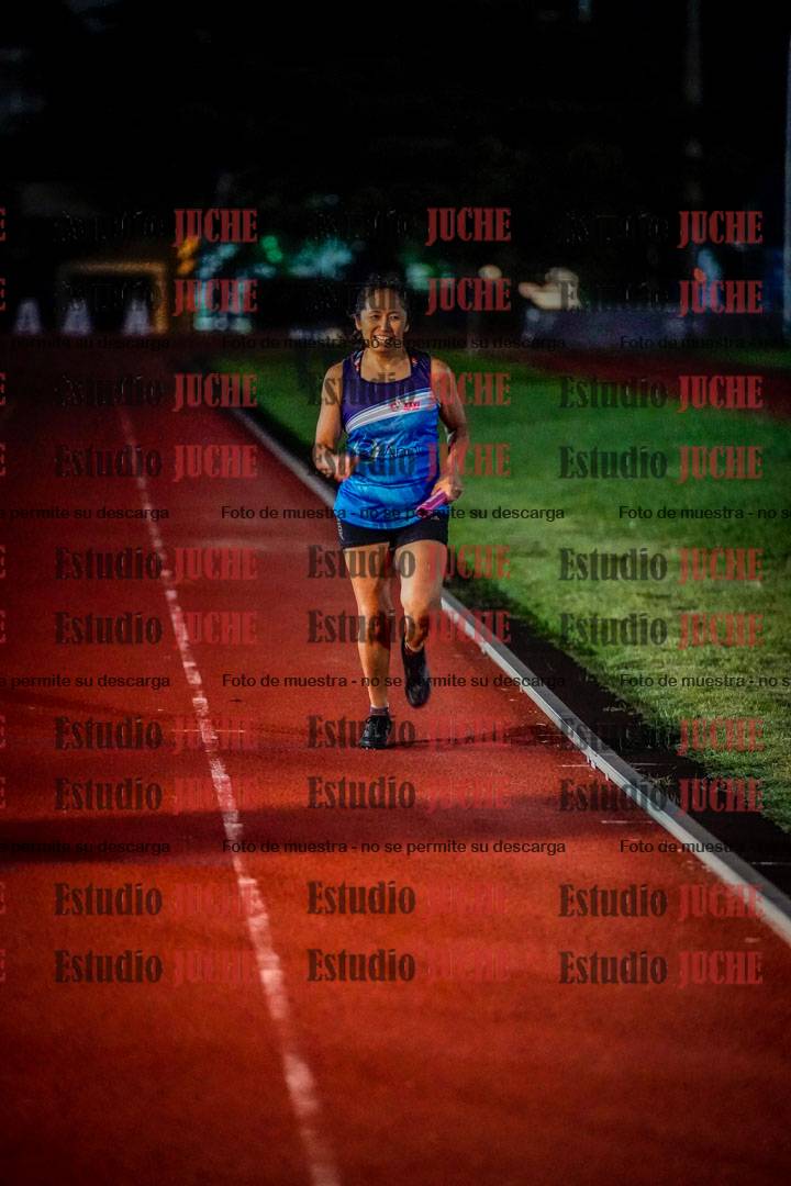 Fotos de las postas 4x400 m mixtas