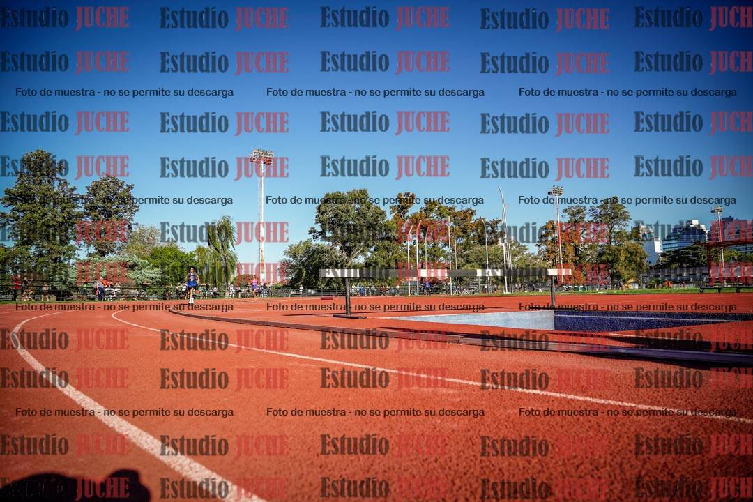 Fotos de los 3000 m llanos de varones