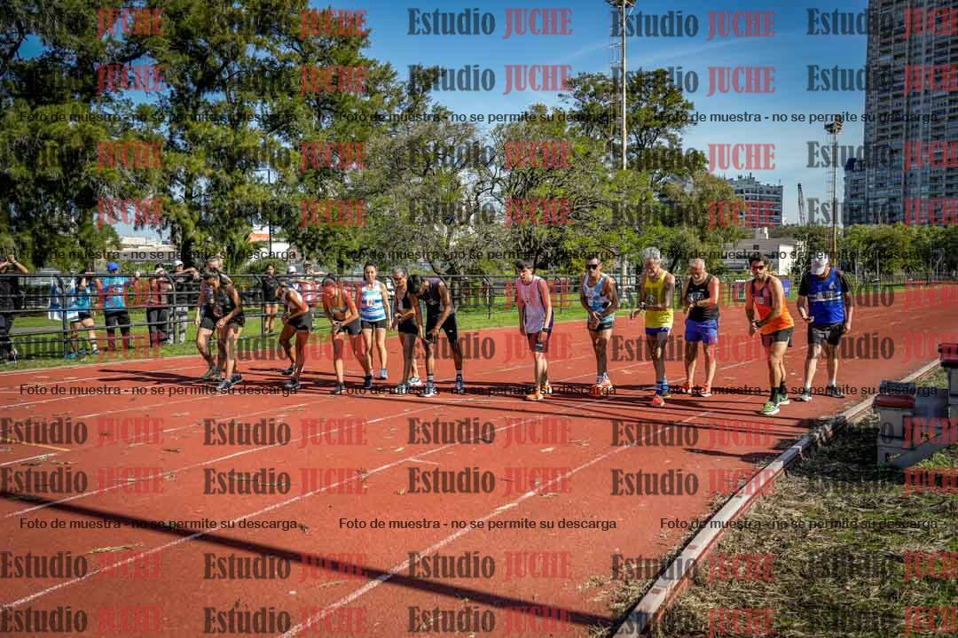 Fotos de los 5000 m llanos de mujeres y varones