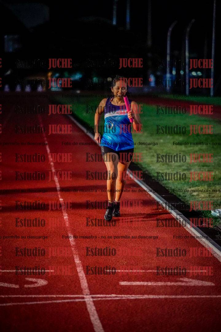 Fotos de las postas 4x400 m mixtas