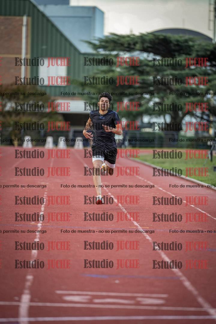 Fotos de los 400 m llanos de varones - decatlón 5