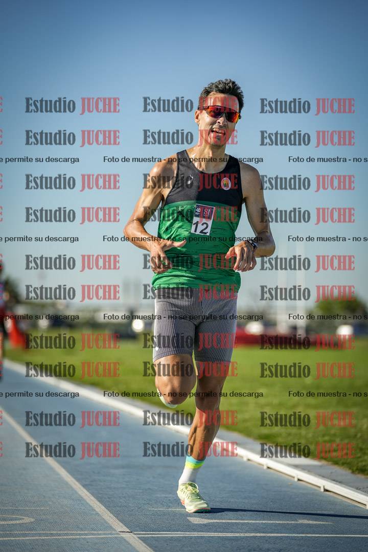 Fotos de los 3000 m llanos de varones