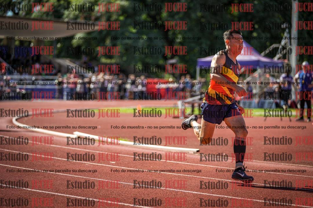 Fotos de los 400 m llanos de varones