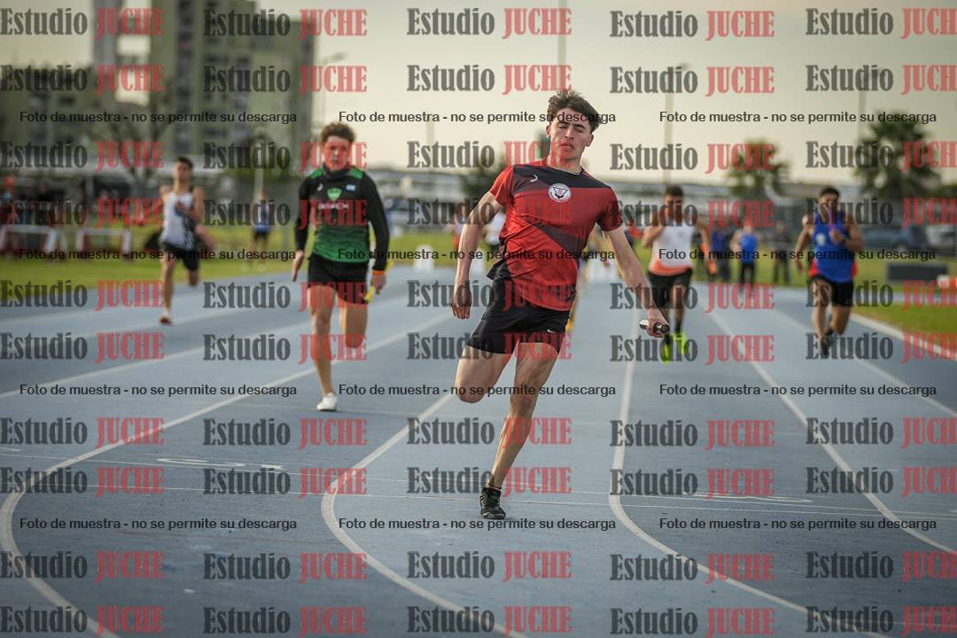 Fotos de las Postas 4x100 m de varones