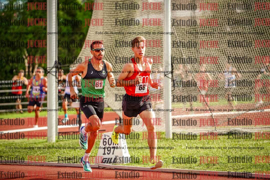 Fotos de los 3000 m llanos de varones