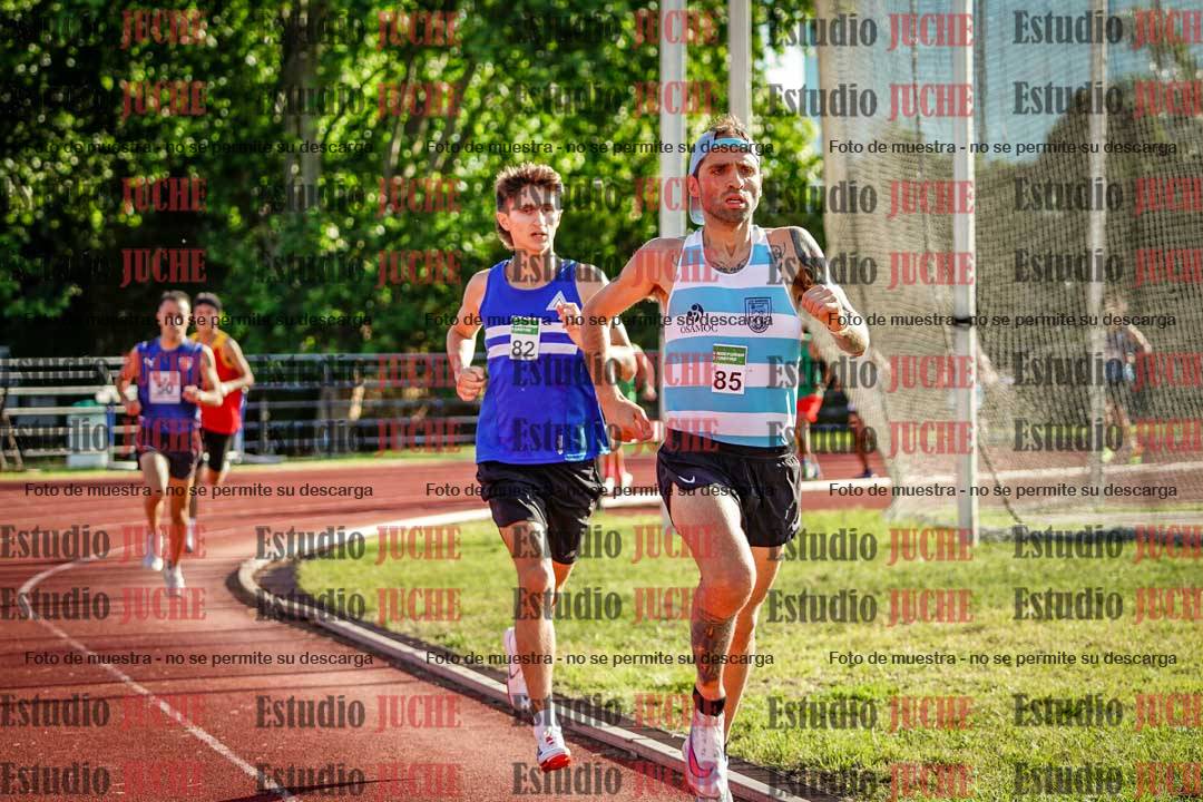 Fotos de los 3000 m llanos de varones
