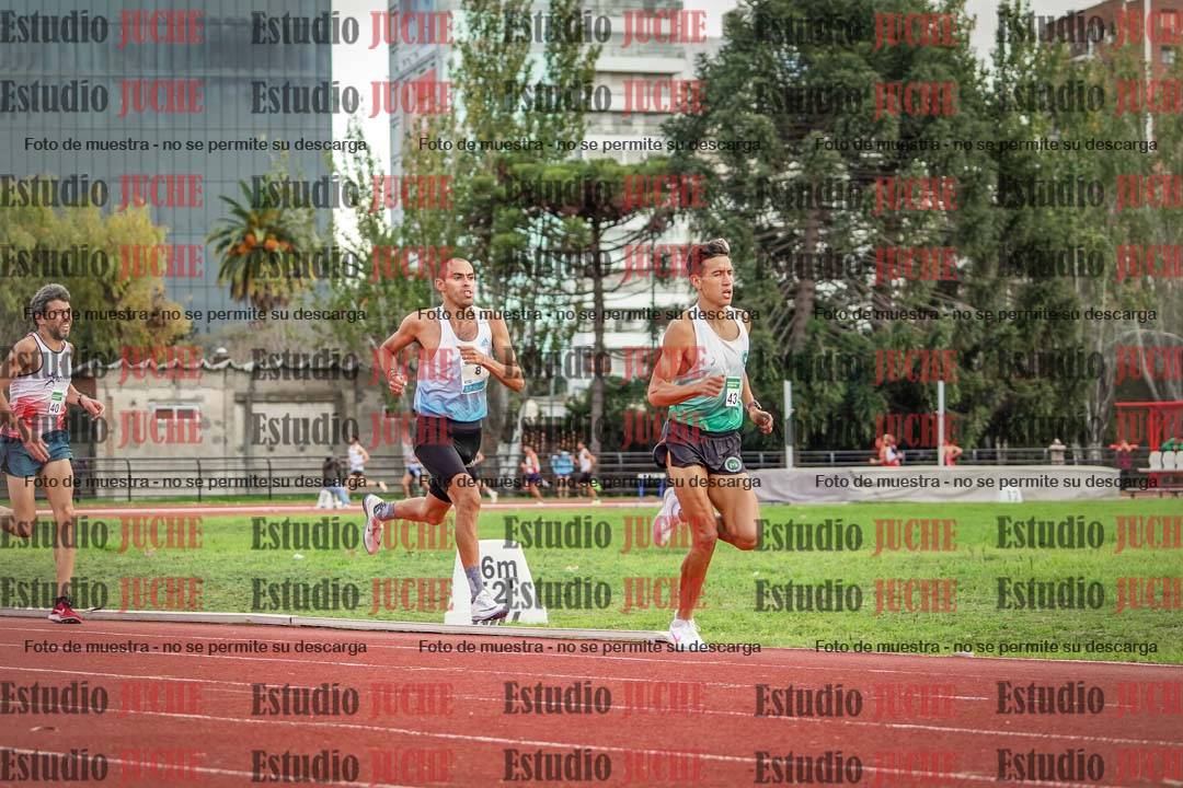 Fotos de los 3000 m llanos de varones