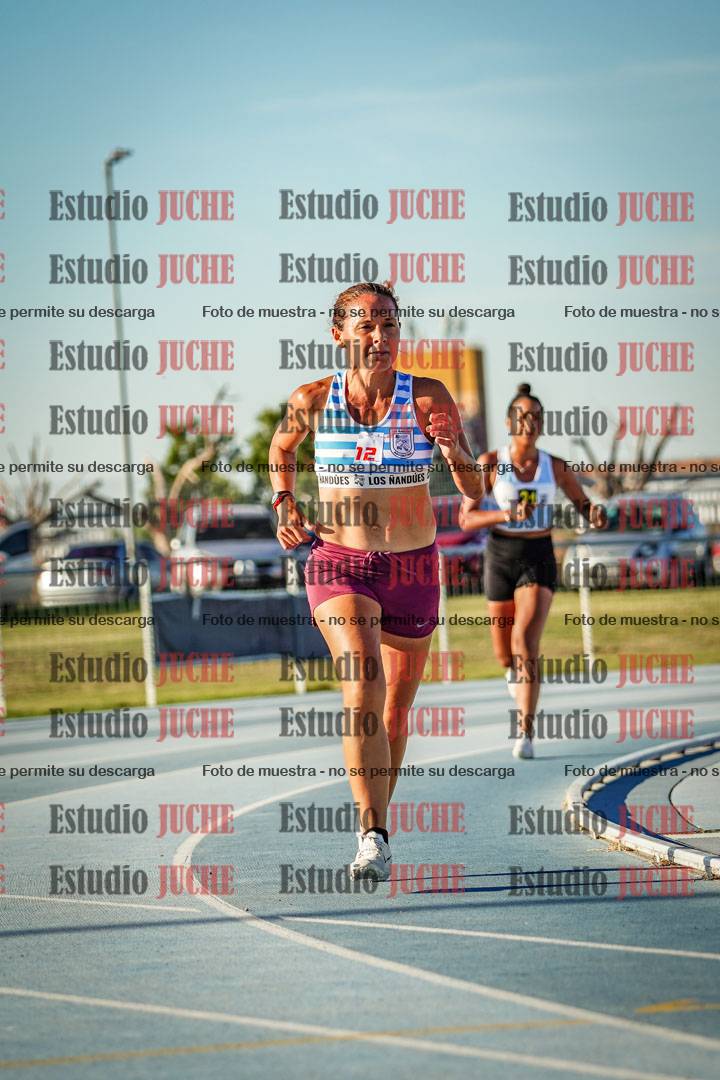 Fotos de los 1500 m llanos de mujeres