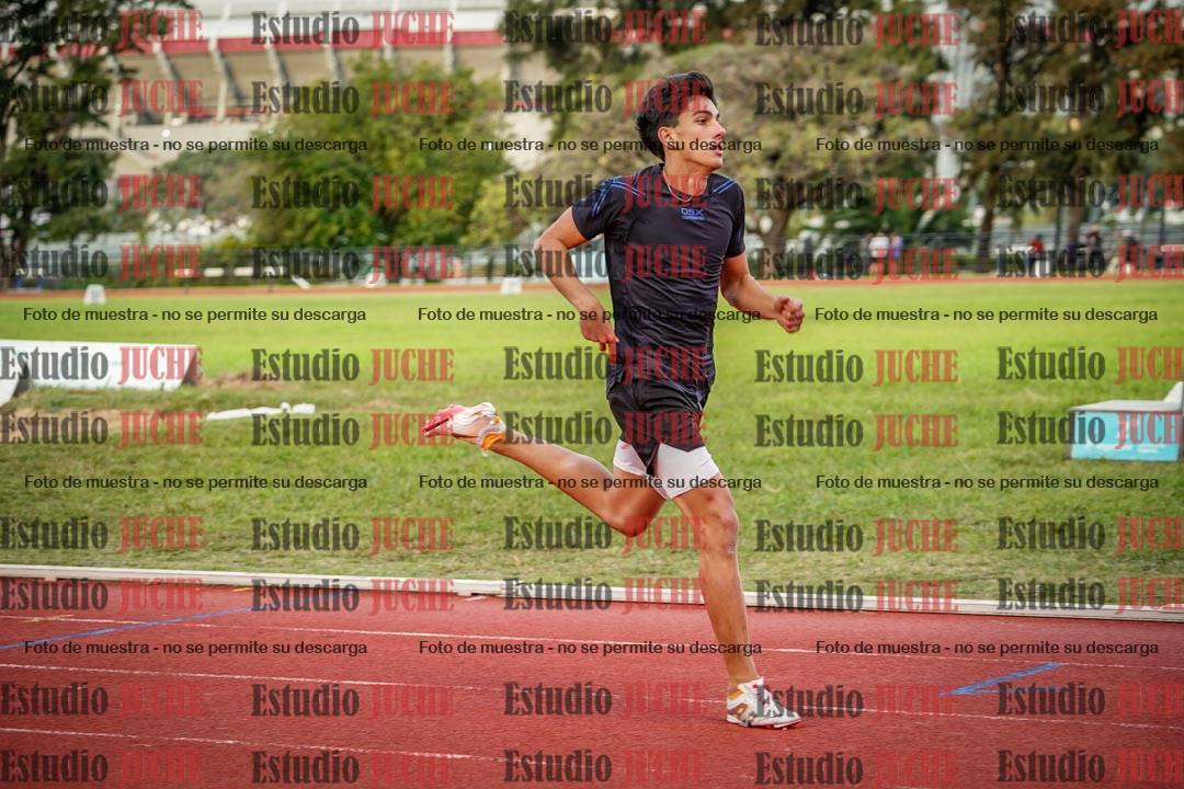 Fotos de los 400 m llanos de varones - decatlón 5