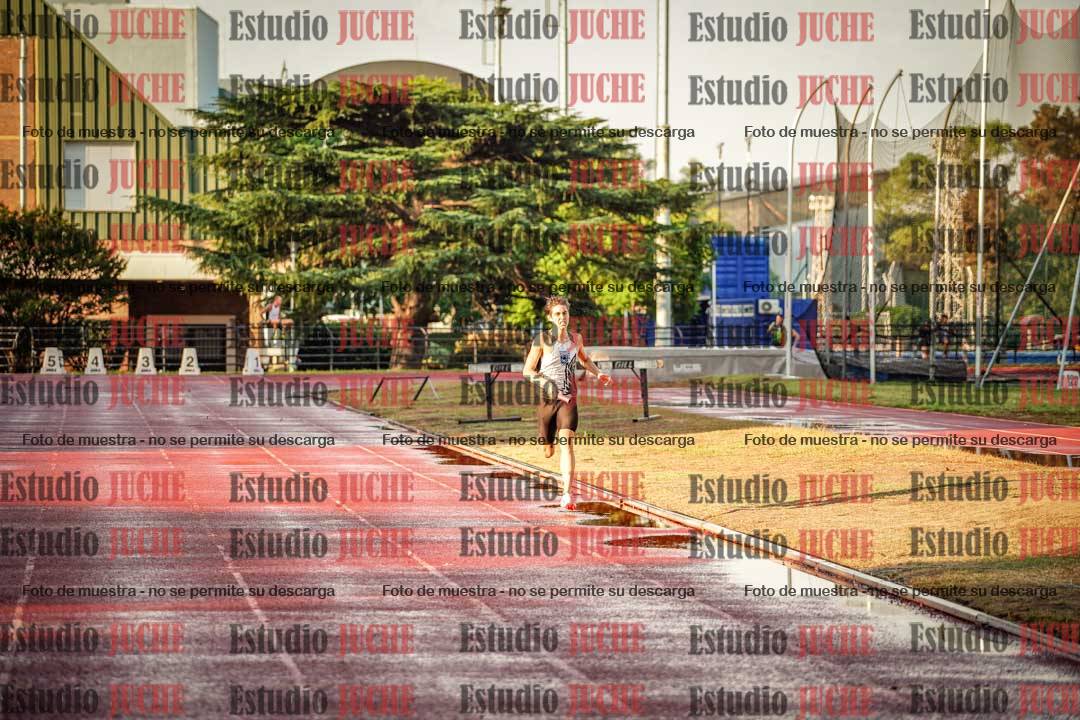 Fotos de las Postas 4x400 m de varones