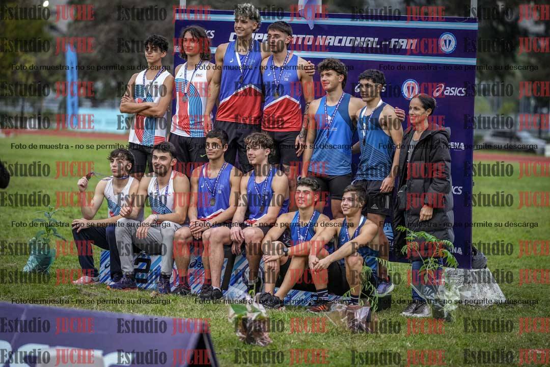 Fotos de algunos extras del día 1