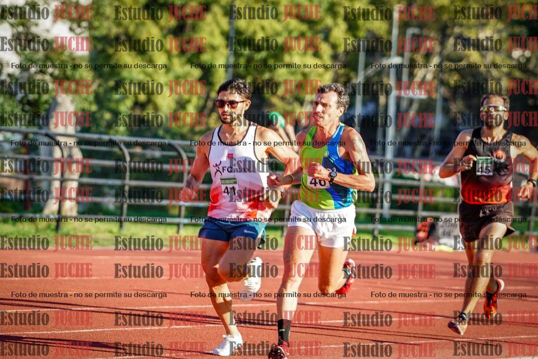 Fotos de los 3000 m llanos de varones