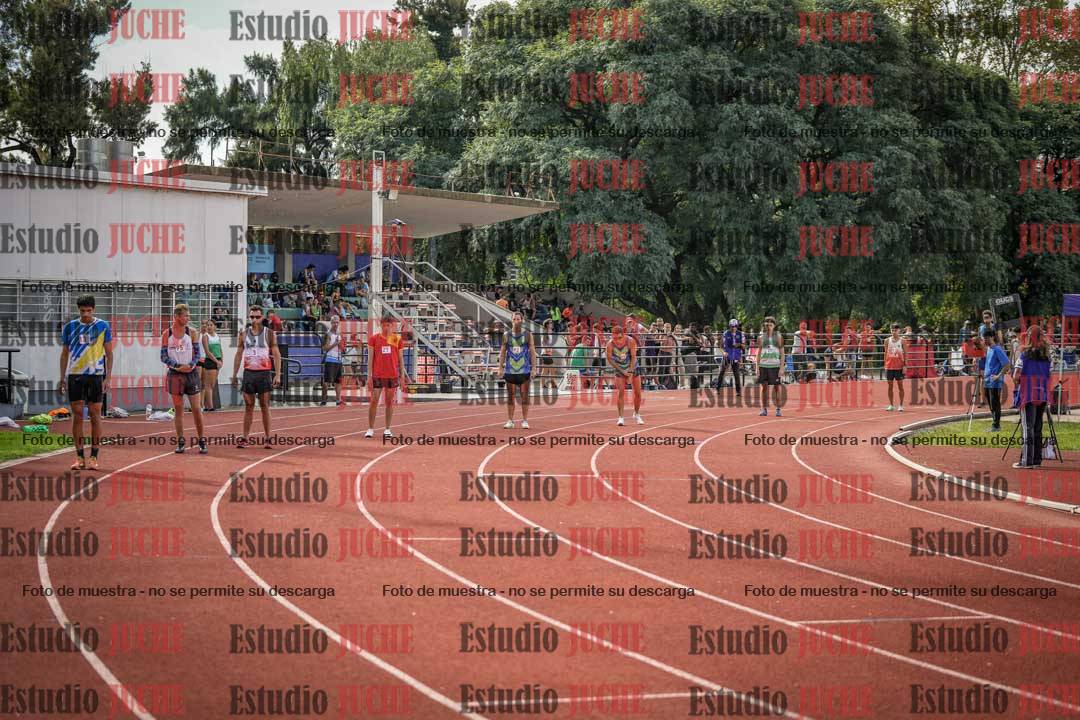 Fotos de los 800 m llanos de varones