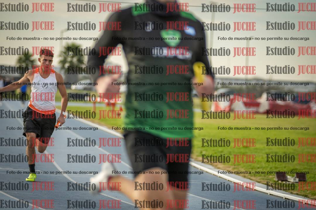 Fotos de las Postas 4x100 m de varones
