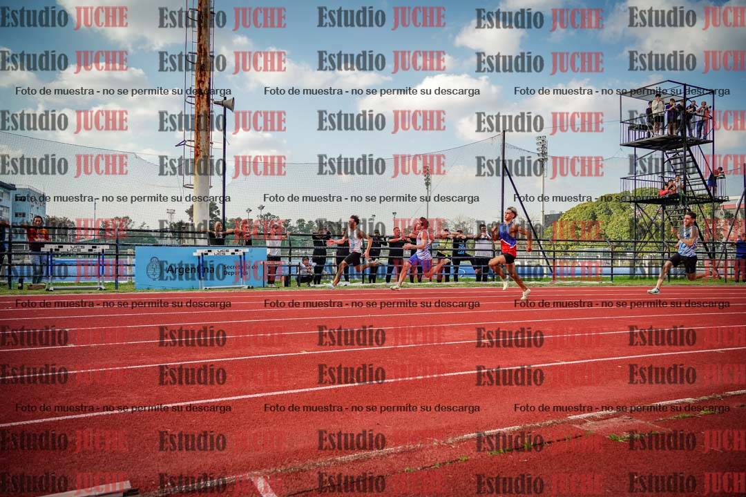 Fotos de los 200 m llanos de varones - FINAL