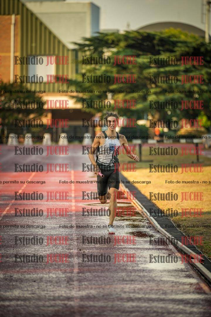 Fotos de las Postas 4x400 m de varones