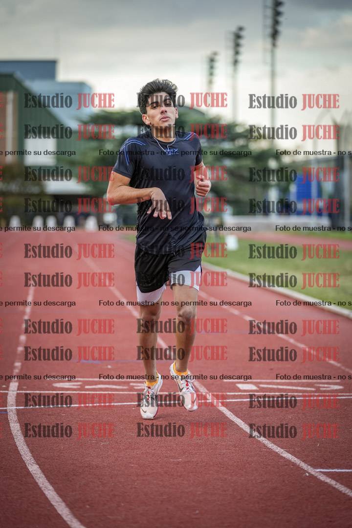 Fotos de los 400 m llanos de varones - decatlón 5