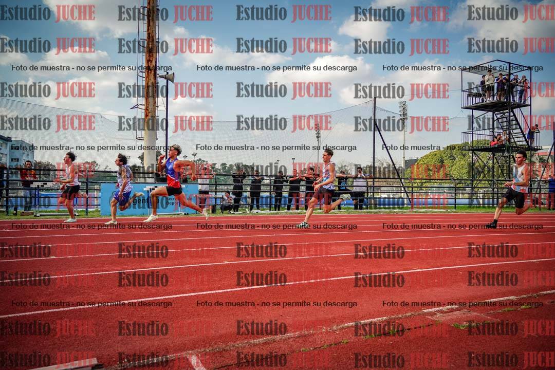 Fotos de los 200 m llanos de varones - FINAL