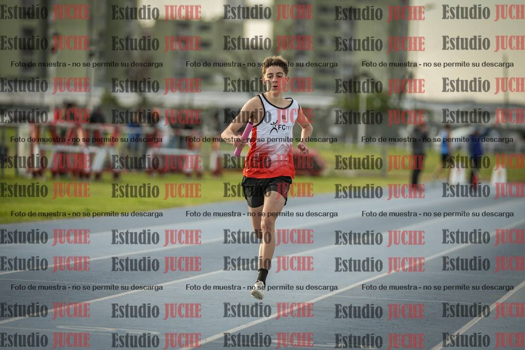 Fotos de las Postas 4x100 m de varones