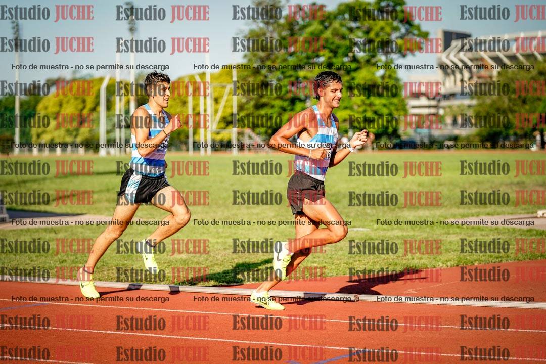Fotos de los 1500 m llanos de varones