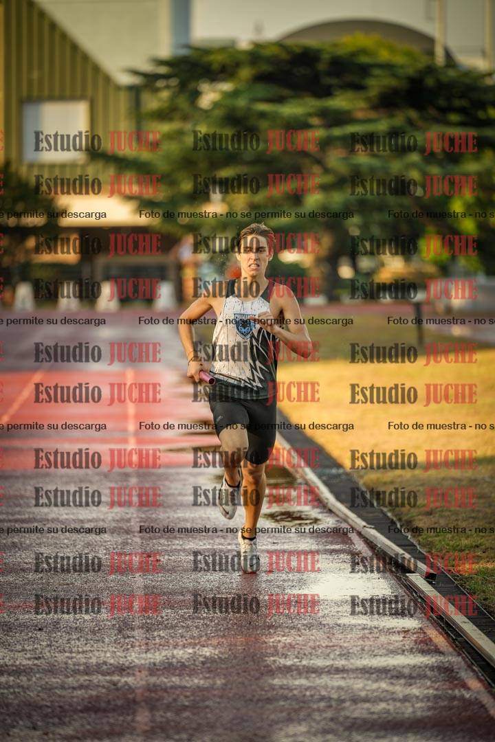 Fotos de las Postas 4x400 m de varones