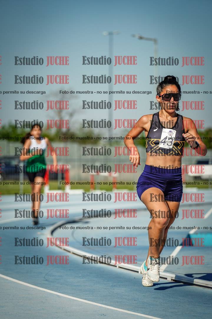 Fotos de los 1500 m llanos de mujeres
