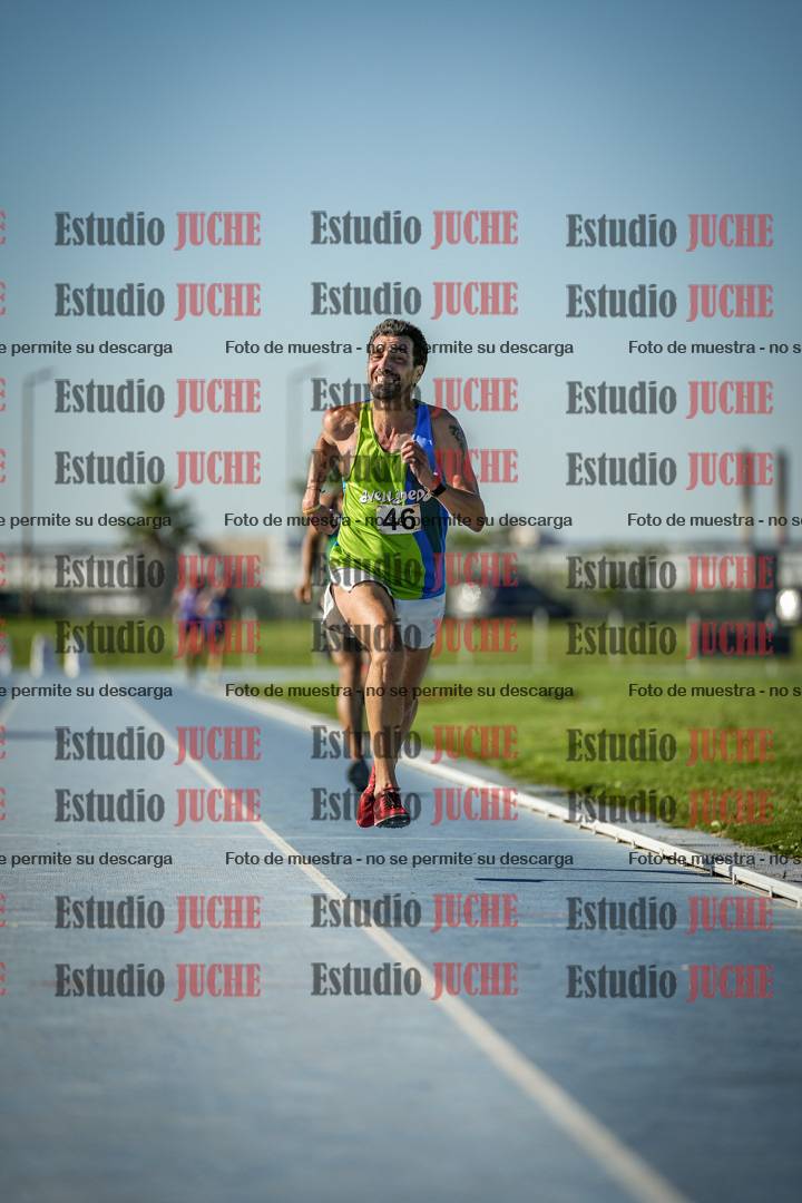 Fotos de los 3000 m llanos de varones