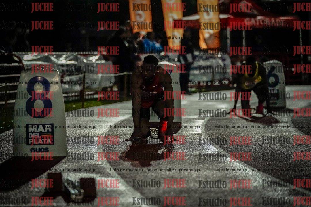 Fotos de los 400 m llanos de varones - deca 5 - serie 2