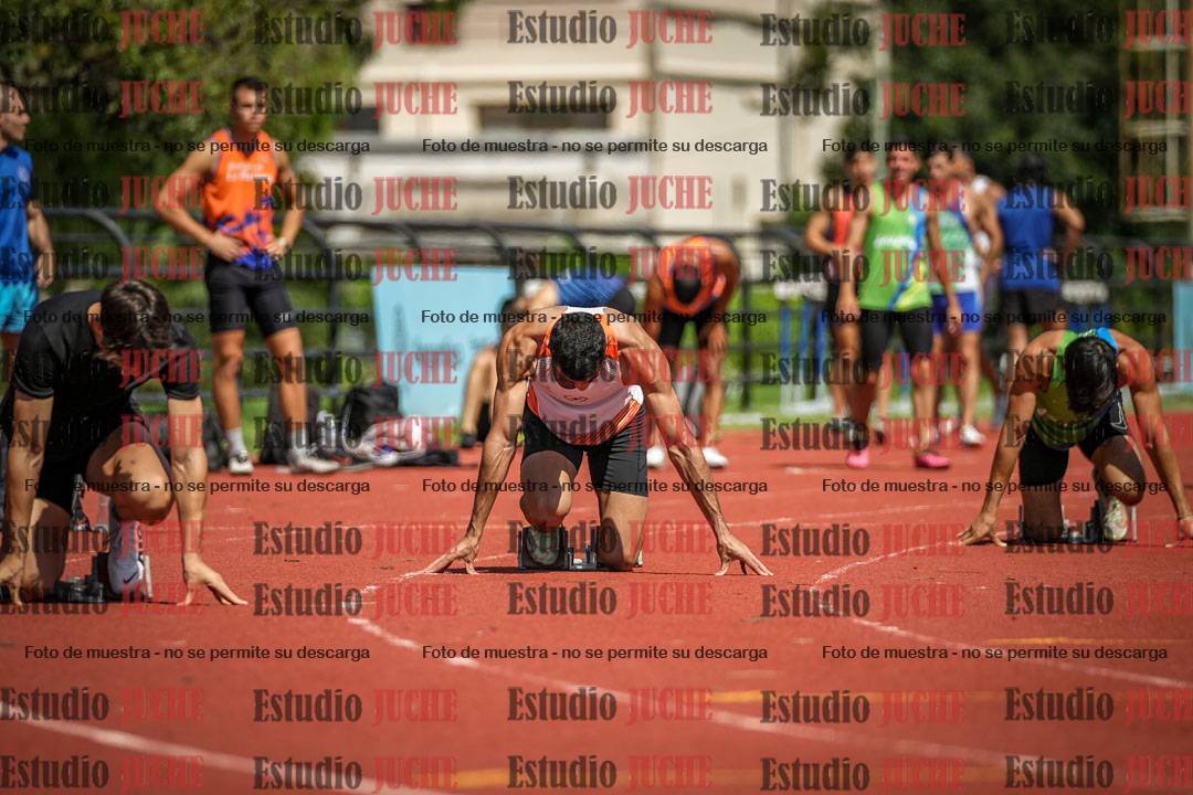 Fotos de los 200 m llanos de varones