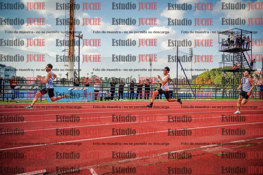 Fotos de los 200 m llanos de varones - FINAL
