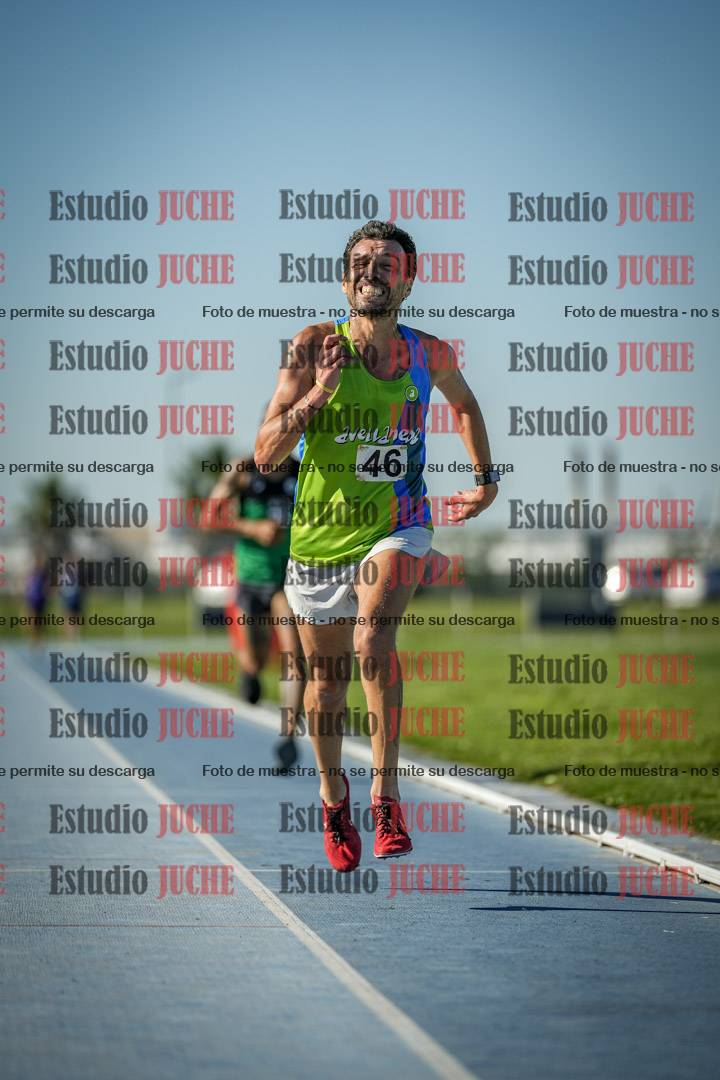 Fotos de los 3000 m llanos de varones