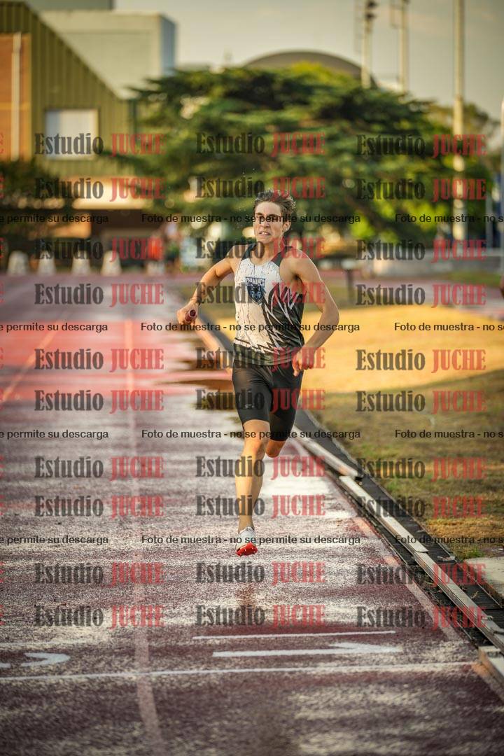 Fotos de las Postas 4x400 m de varones