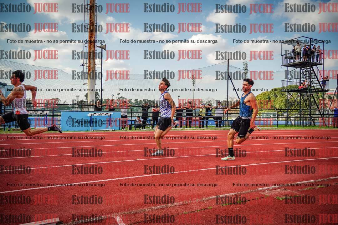 Fotos de los 200 m llanos de varones - FINAL
