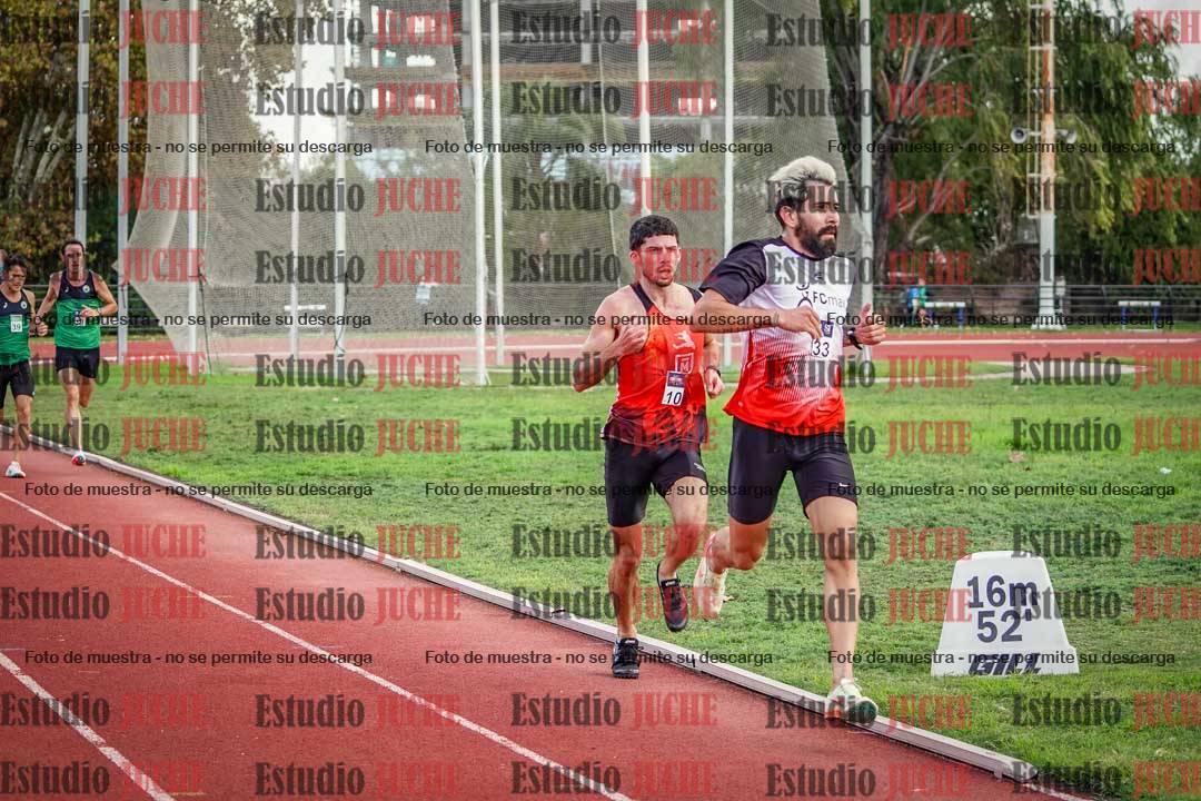 Fotos de los 3000 m llanos de varones
