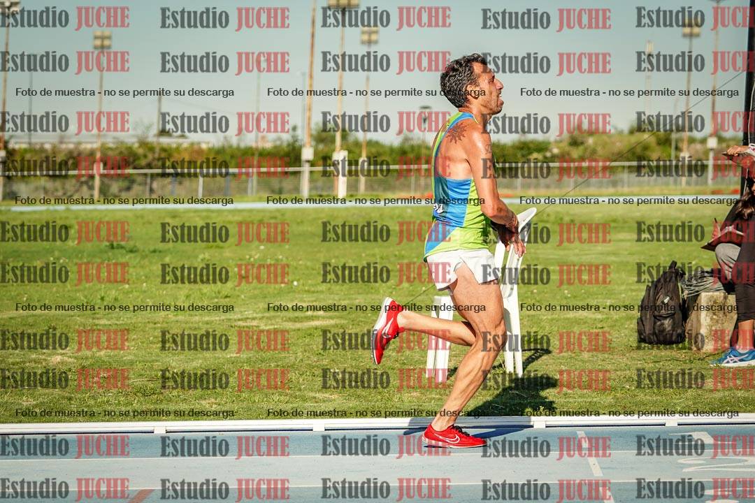 Fotos de los 3000 m llanos de varones