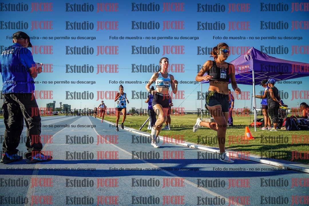Fotos de los 1500 m llanos de mujeres