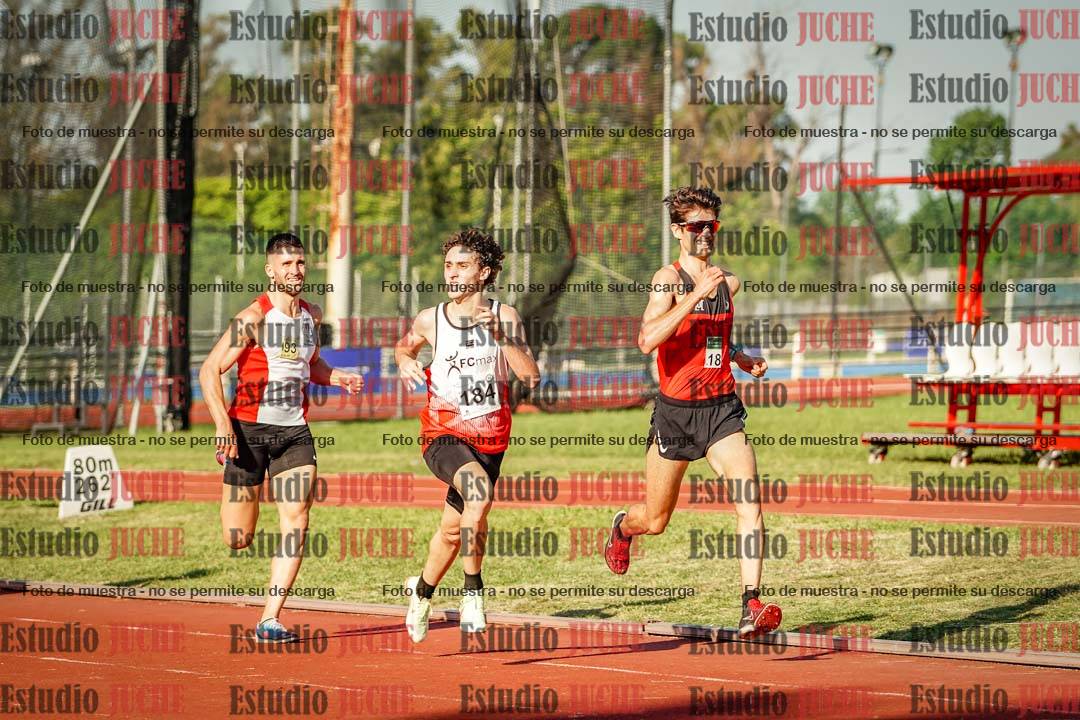Fotos de los 1500 m llanos de varones