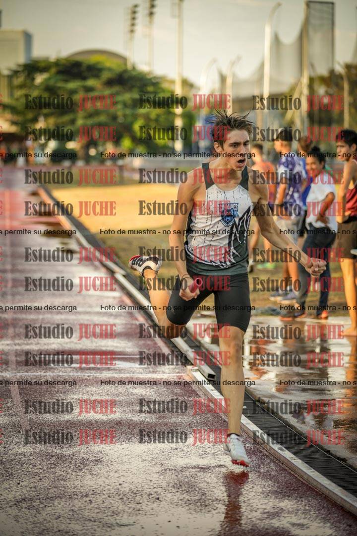 Fotos de las Postas 4x400 m de varones