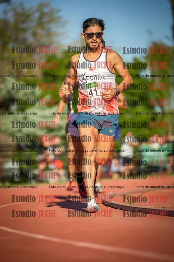 Fotos de los 3000 m llanos de varones