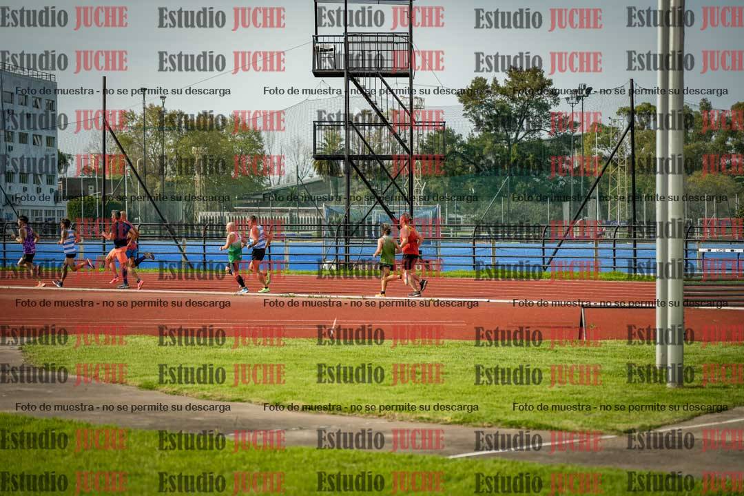 Fotos de los 3000 m llanos de varones