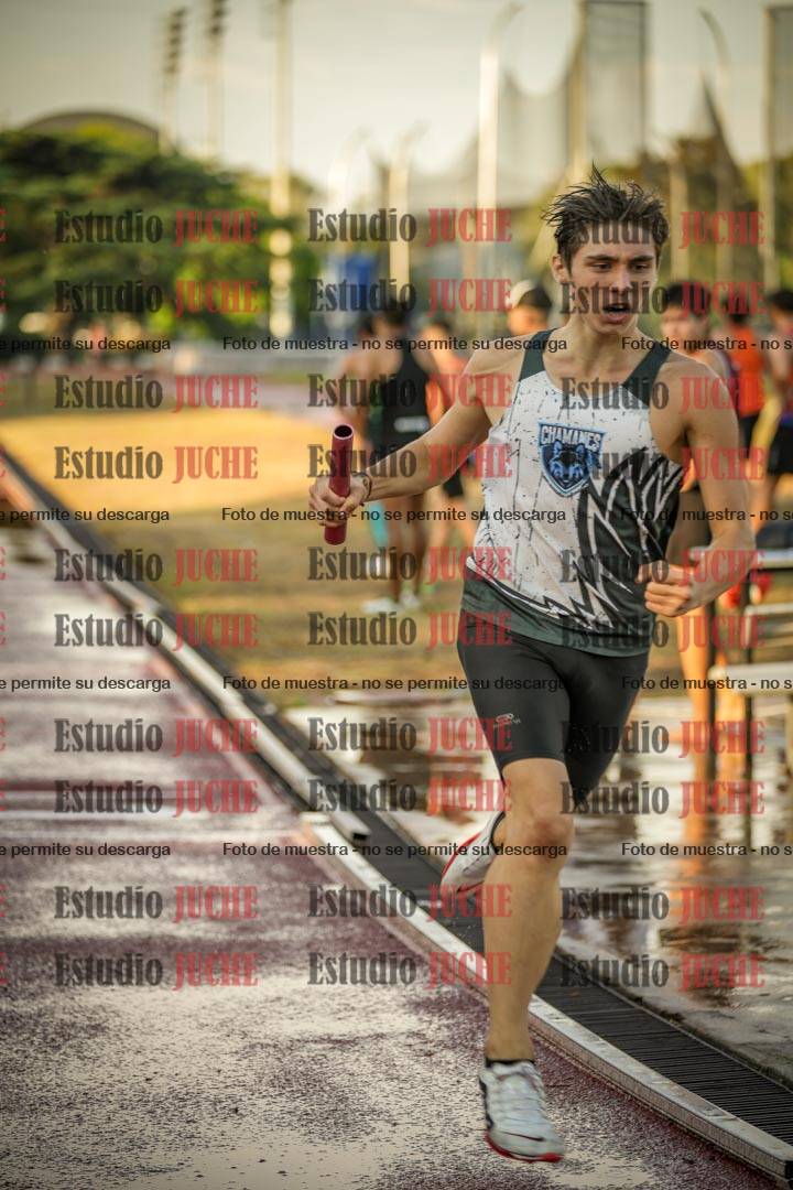Fotos de las Postas 4x400 m de varones