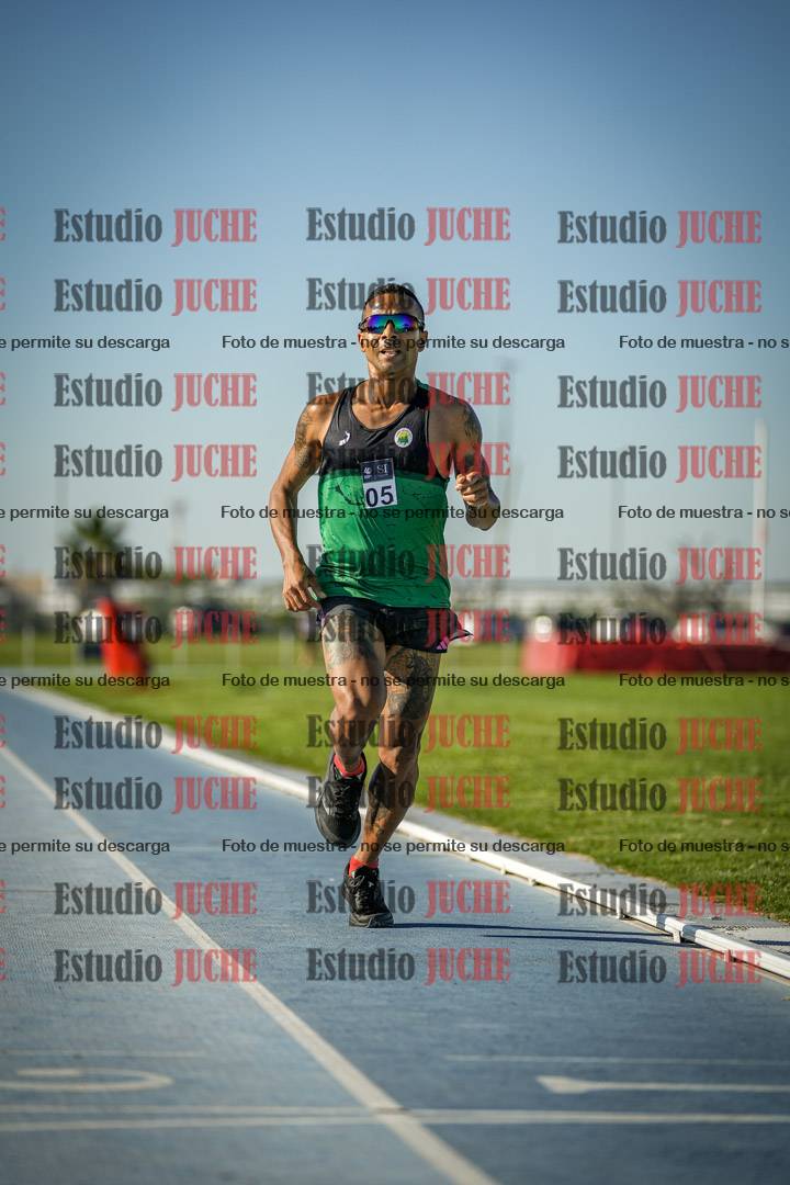 Fotos de los 3000 m llanos de varones