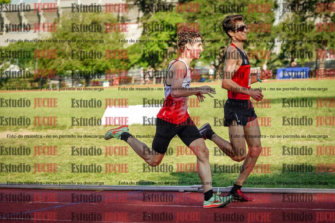 Fotos de los 1500 m llanos de varones
